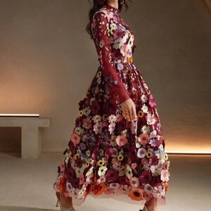 NWT 🆕 Burgundy Floral Appliqué Long Sleeve Cocktail Formal Dress